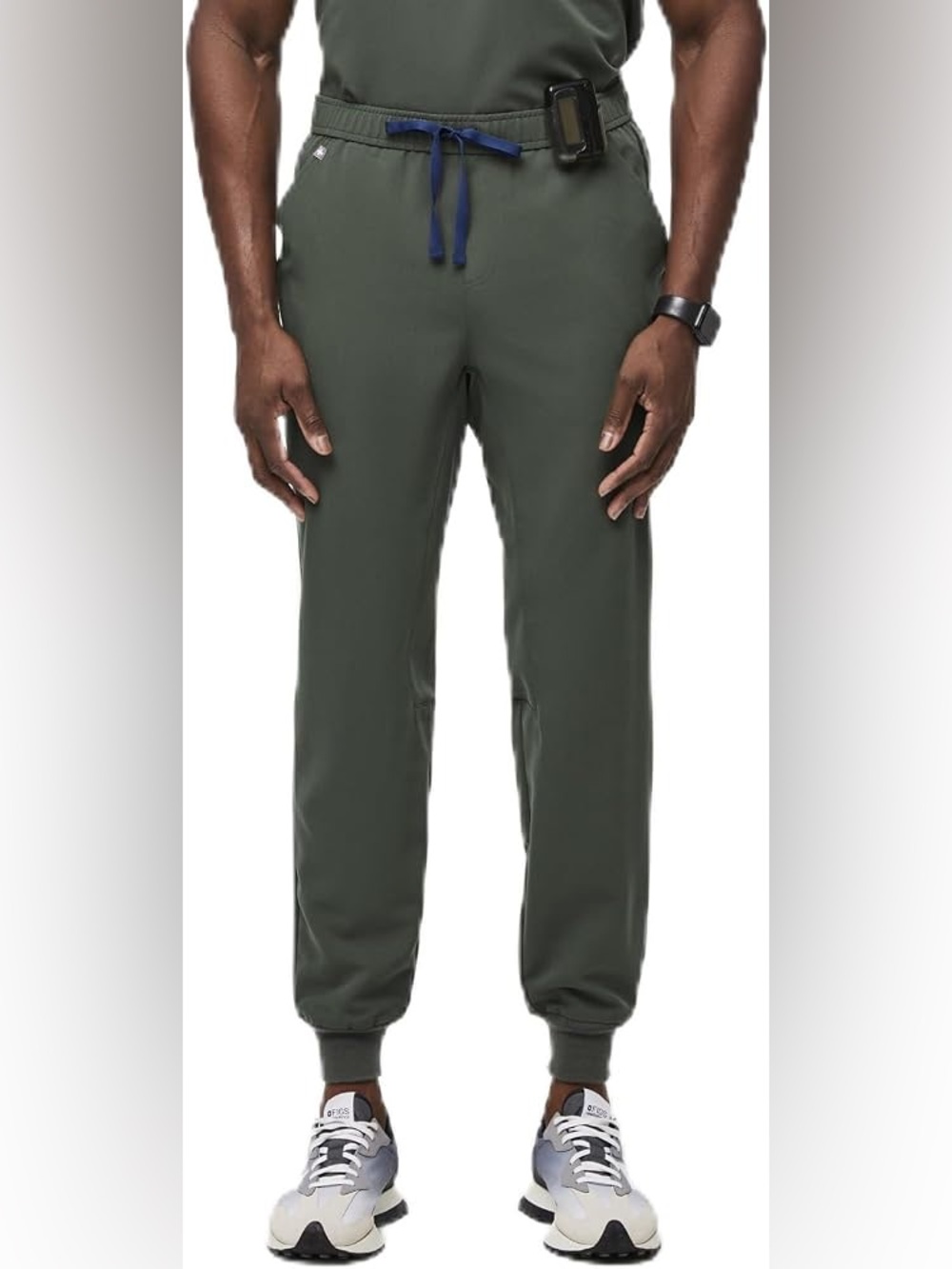 Figs men’s tansen green scrub jogger pants in moss green